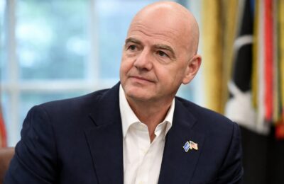 FIFA vrea să vândă o parte din Cupa Mondială pentru 4,2 miliarde de dolari. UEFA amenință cu boicotul