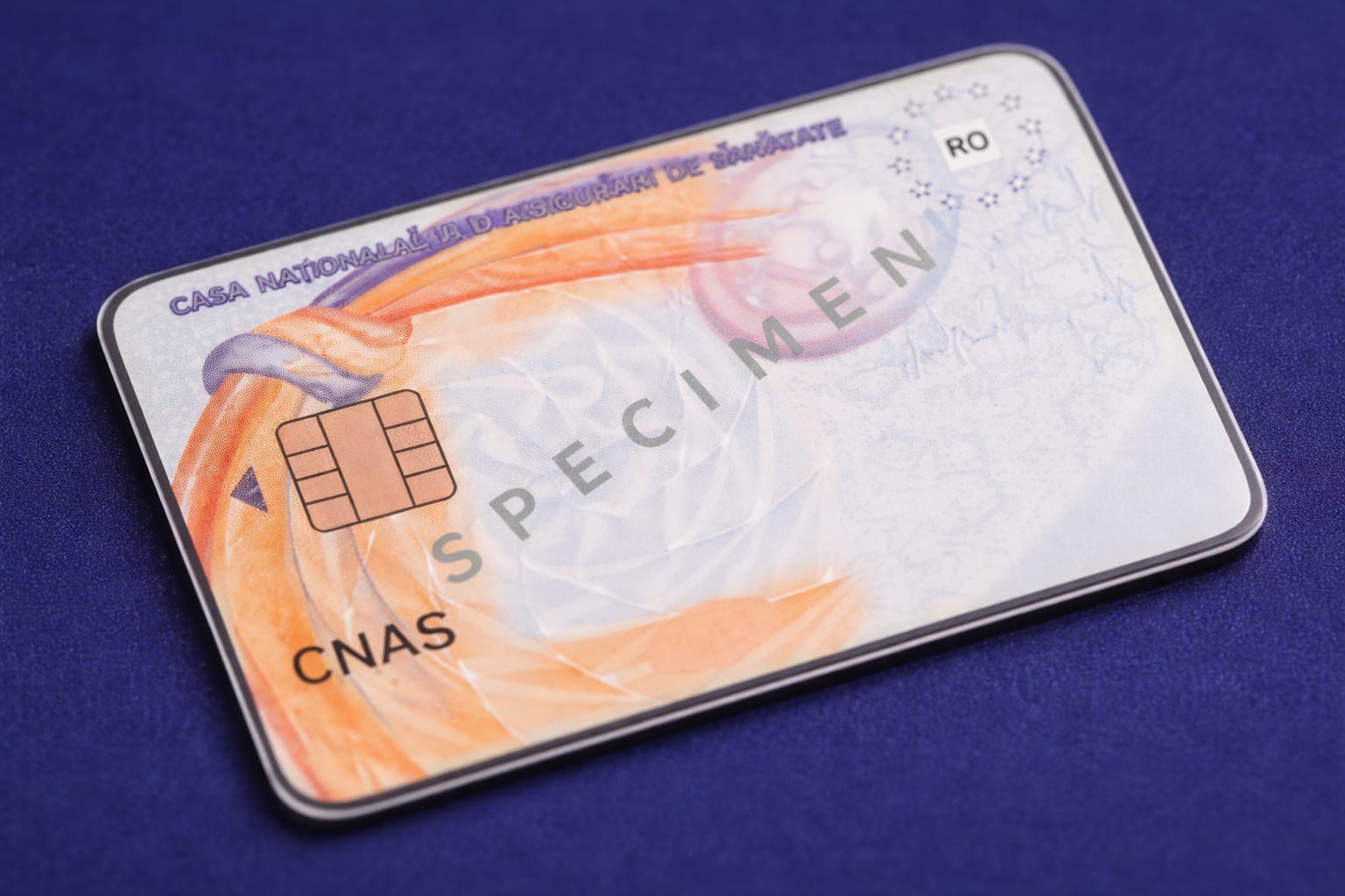 Cardul de sănătate va fi înlocuit treptat cu cartea electronică de identitate de la 1 septembrie