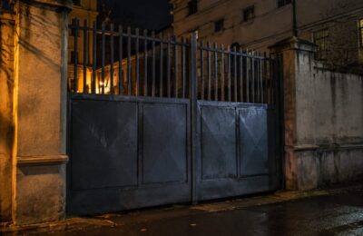 Protestul pentru Călin Georgescu a continuat până la miezul nopții, cu aproape 100 de participanți
